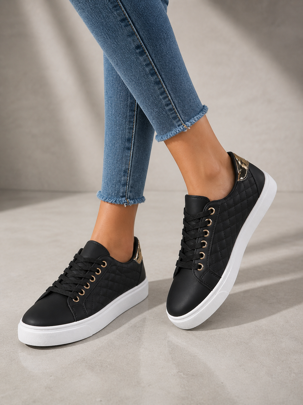 Women's Quilted Trainers