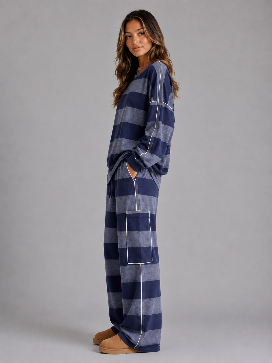 Oversized Striped Two-Piece Lounge Set – Sweatshirt & Wide Leg Trousers