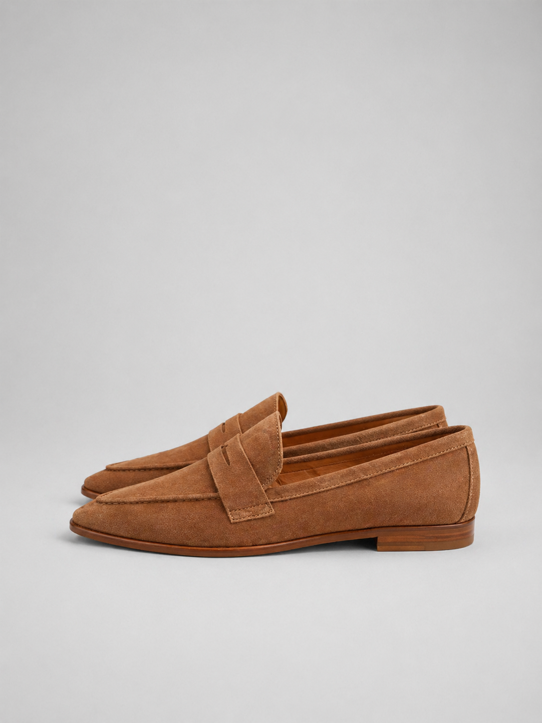 Women's Pointed Suede Loafers