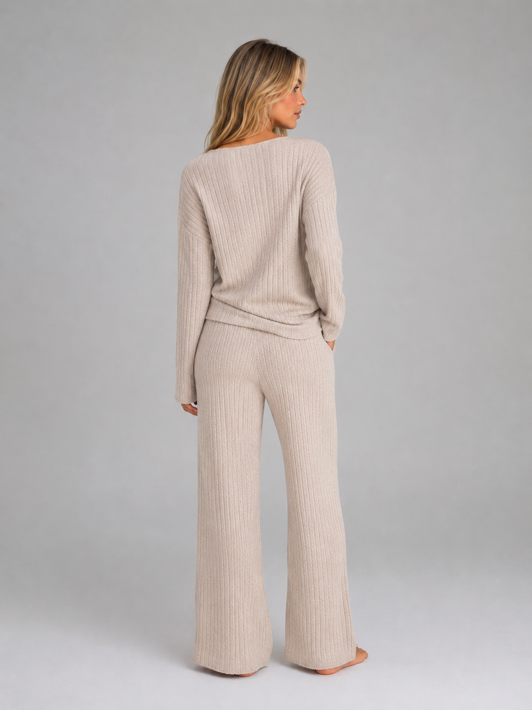Ribbed Knit Lounge Set – Soft V-Neck Jumper & Wide Leg Trousers Co-Ord