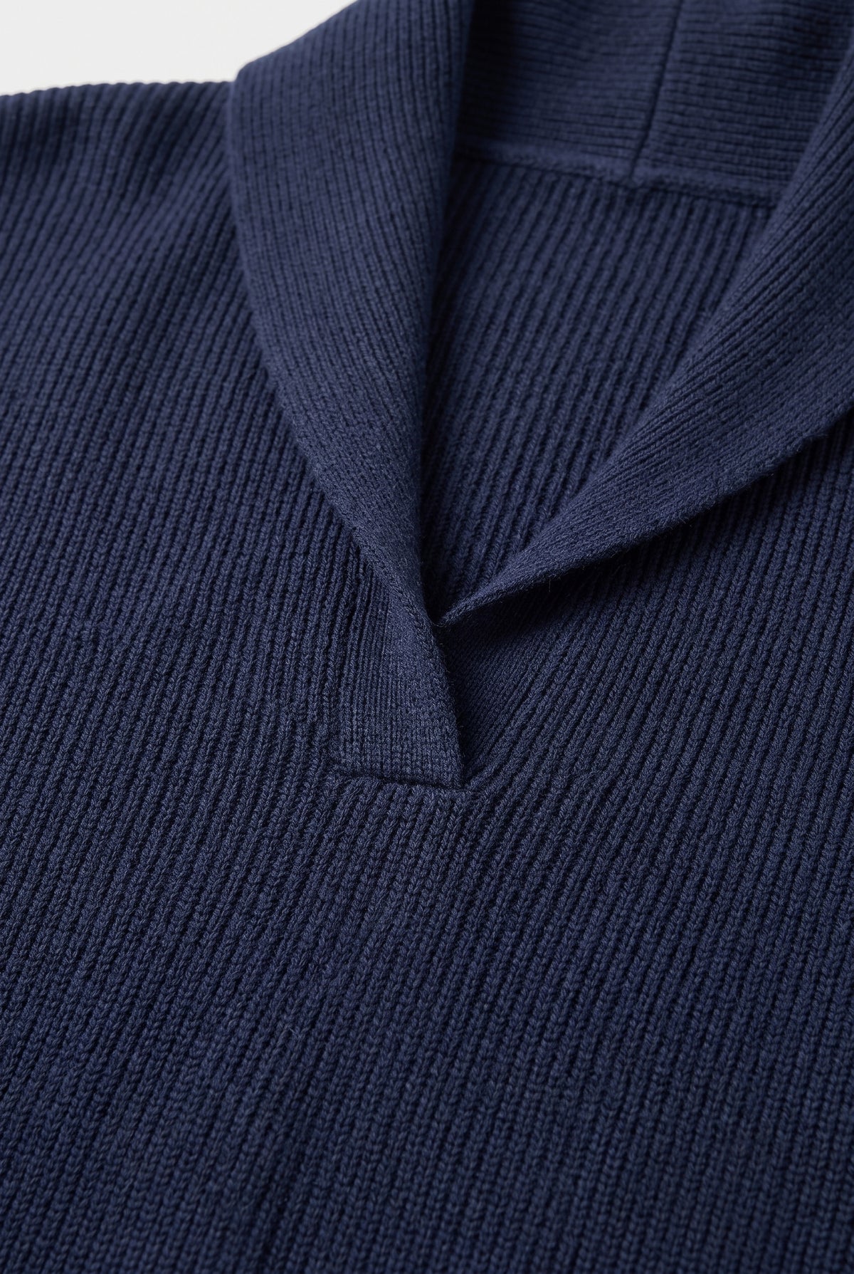 Sweater – women's relaxed ribbed V-neck — Blue