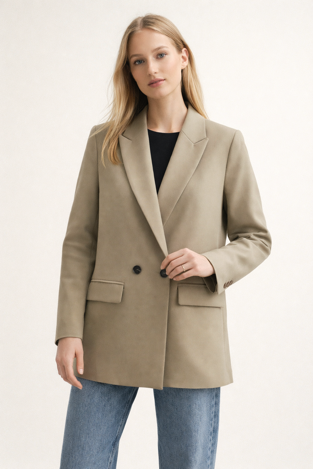 Noja – Double-Breasted Office Blazer